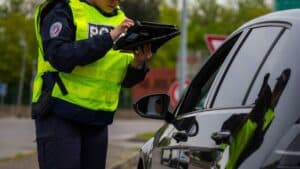 ces équipements deviennent obligatoires dans la voiture, sous peine d’amendes salées