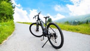 la délirante invention d'un ingénieur français un vélo électrique sans batterie