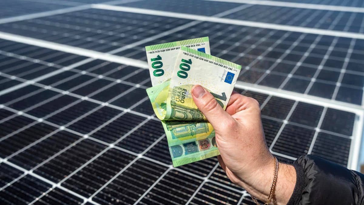les panneaux solaires sont ils toujours intéressants en 2025