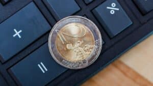 voici la méthode pour savoir si votre pièce de 2€ vaut vraiment des milliers d'euros