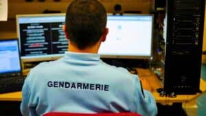 la répression des fraudes lance cette alerte maximale sur une arnaque massive qui vise tous les français et pille les comptes bancaires