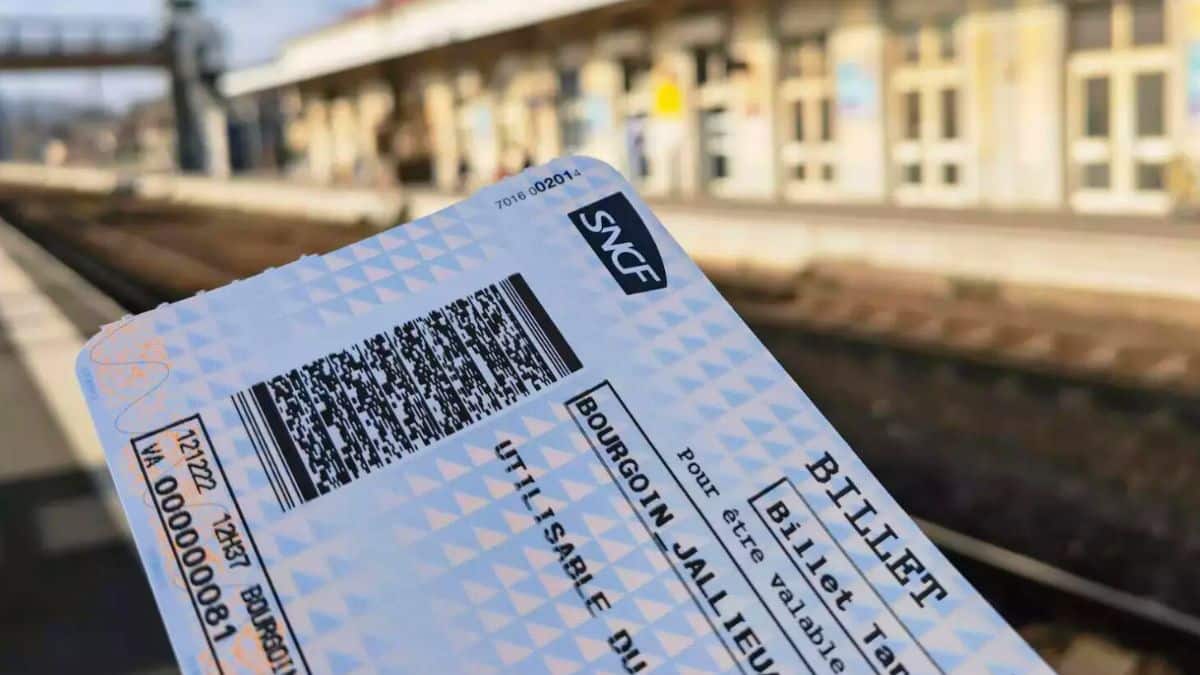 la sncf dévoile cette astuce pour payer son billet de train deux fois moins cher pour les vacances d'été