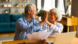 la nouvelle est tombée il est désormais officiel que les retraités et seniors auront droit à ces exonérations d’impôt en 2025