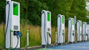 recharge ultra rapide renault réussit enfin ce que tesla n’a jamais osé tenter