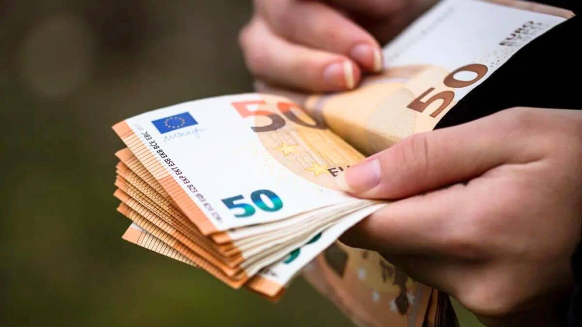 un virement de 747€ arrive chez des millions de français à condition qu'ils le demandent dans les temps
