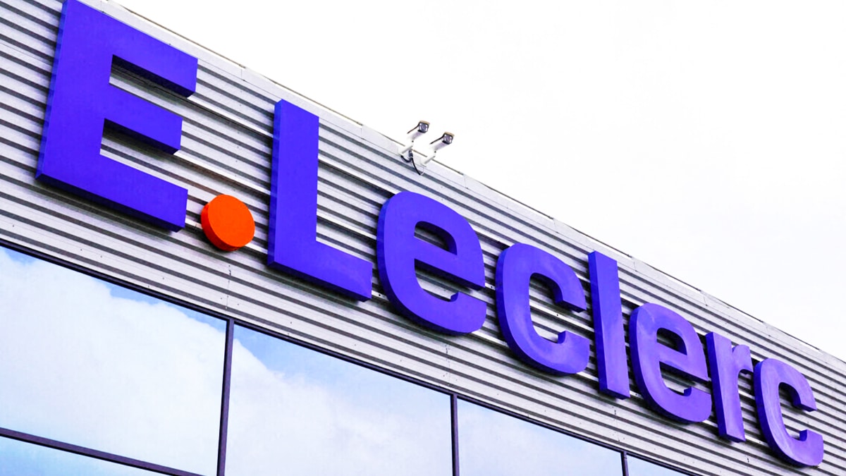 leclerc cree la polemique lenseigne epinglee et pointee du doigt par lorganisation l214